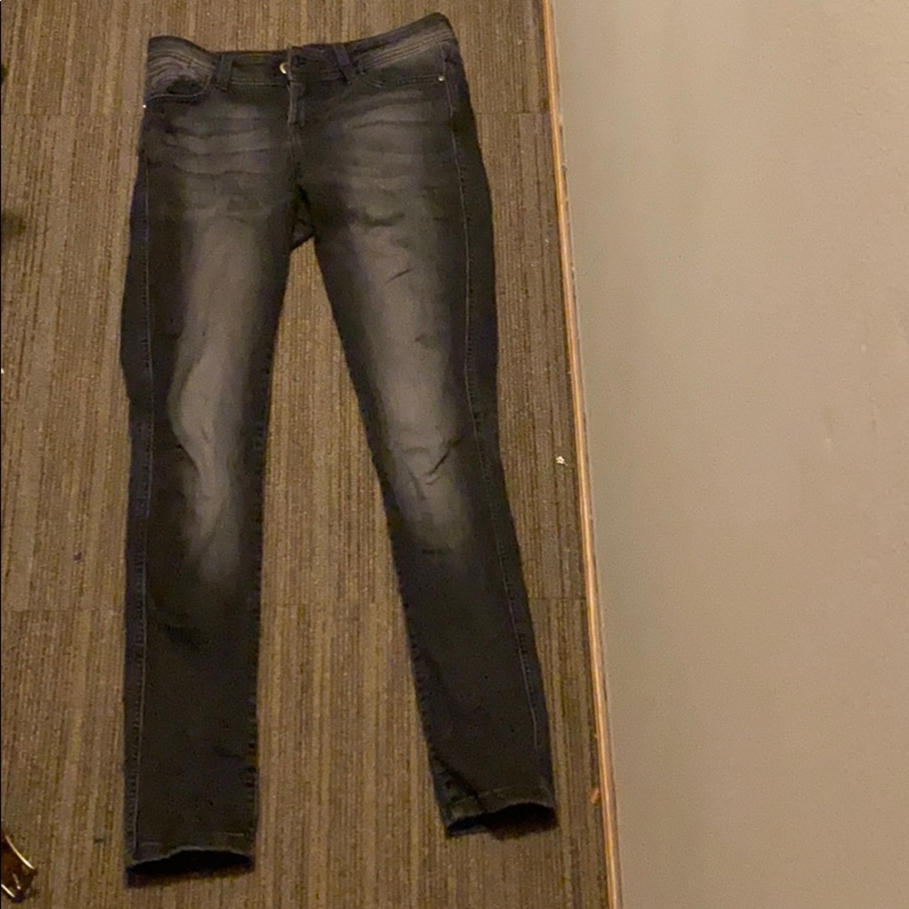 Mid waist black jeans